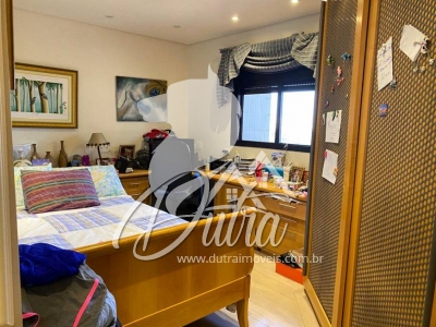 Saint Peter Port Paraiso 330m2 4 Suites 6 Vagas Andar Alto