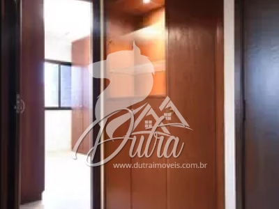 Mayfair Gardens Moema 238m² 04 Dormitórios 03 Suítes 4 Vagas