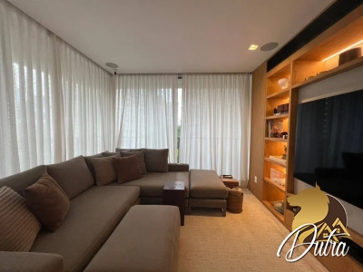 Edifício Leopoldo 1201 Itaim Bibi 269m² 04 Dormitórios 04 Suítes 4 Vagas