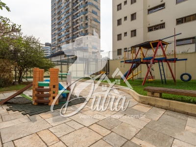 Edifício Gainsborough Vila Nova Conceição 360m² 03 Dormitórios 03 Suítes 3 Vagas