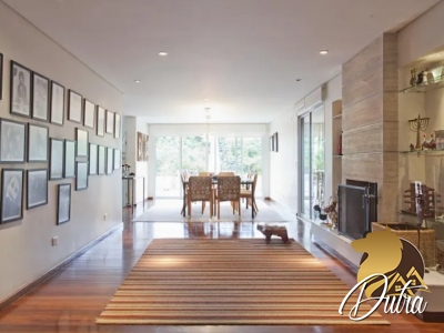 Casa de Vila Perdizes 520m² 04 Dormitórios 04 Suítes 3 Vagas
