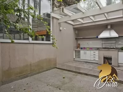 Casa de Vila Perdizes 520m² 04 Dormitórios 04 Suítes 3 Vagas