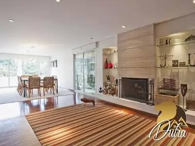 Casa de Vila Perdizes 520m² 04 Dormitórios 04 Suítes 3 Vagas