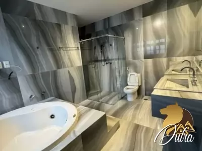 Padrão Jardim Europa 240m² 04 Dormitórios 02 Suítes 3 Vagas