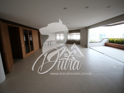 Saint Charbel Moema Pássaros 834m² Cobertura Duplex 5 Suítes 4 Vagas