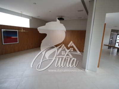 Saint Charbel Moema Pássaros 834m² Cobertura Duplex 5 Suítes 4 Vagas