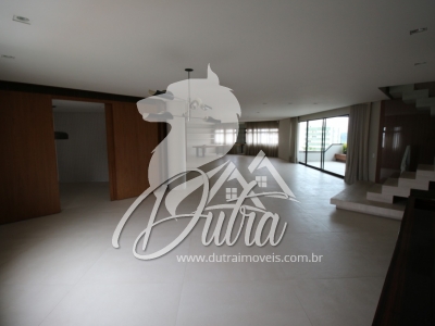 Saint Charbel Moema Pássaros 834m² Cobertura Duplex 5 Suítes 4 Vagas