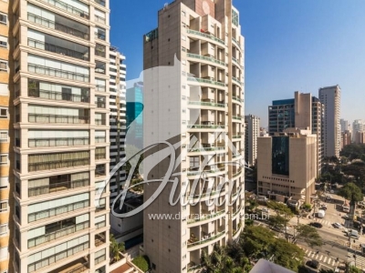 Edifício Ethos Moema Moema 304m² 04 Dormitórios 03 Suítes 3 Vagas