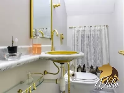 Padrão Jardim Europa 300m² 03 Dormitórios 02 Suítes 3 Vagas