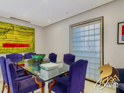 Padrão Jardim Europa 300m² 03 Dormitórios 02 Suítes 3 Vagas