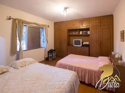 Padrão Vila Leopoldina 390m² 05 Dormitórios 01 Suítes 4 Vagas