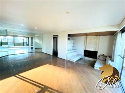 Maria Silvia Moema 170m² 03 Dormitórios 01 Suítes 2 Vagas