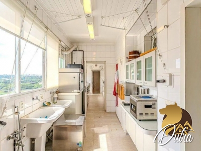 Condomínio Rodrigues Alves Alto de Pinheiros 170m² 03 Dormitórios 02 Suítes 3 Vagas