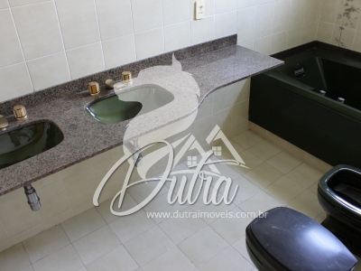 Castel de Siena Paraíso 205m² 04 Dormitórios 02 Suítes 3 Vagas