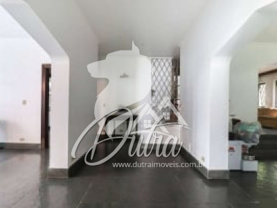 Padrão Jardim América 419m² 03 Dormitórios 03 Suítes 5 Vagas