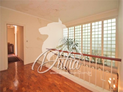 Padrão Jardim Europa 523m² 06 Dormitórios 03 Suítes 8 Vagas