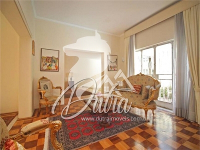 Padrão Jardim Europa 523m² 06 Dormitórios 03 Suítes 8 Vagas