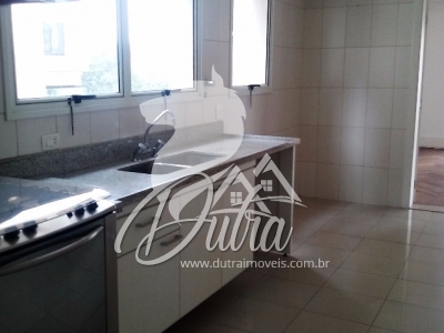 Lindemberg Gironda Jardim Paulista 229m² 3 Suítes 4 Vagas