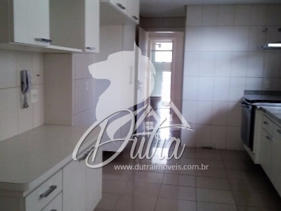 Lindemberg Gironda Jardim Paulista 229m² 3 Suítes 4 Vagas