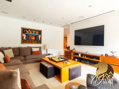 Padrão Jardim Paulista 1460m² 05 Dormitórios 05 Suítes 10 Vagas