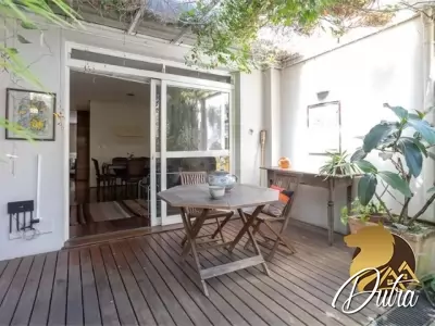 Sobrado Alto de Pinheiros 215m² 03 Dormitórios 01 Suítes 2 Vagas