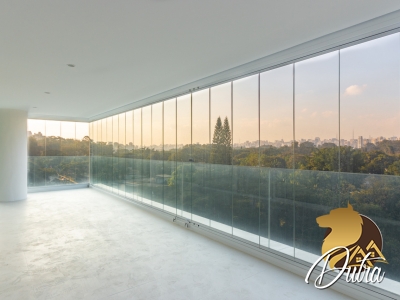 Oscar Ibirapuera Moema 233m² 03 Dormitórios 03 Suítes 4 Vagas