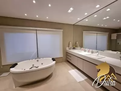 Padrão Jardim Europa 415m² 04 Dormitórios 04 Suítes 3 Vagas