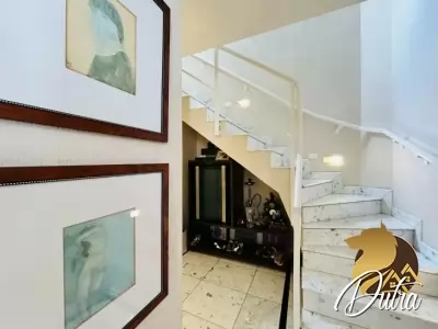 Edifício Saint Louis Vila Uberabinha 300m² 04 Dormitórios 04 Suítes 6 Vagas