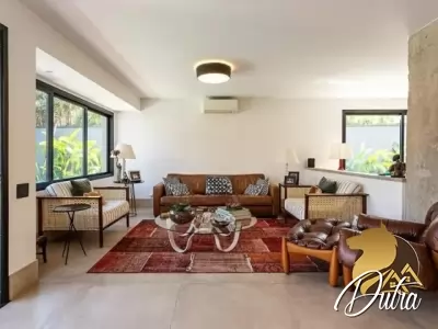 Padrão Alto de Pinheiros 496m² 04 Dormitórios 04 Suítes 4 Vagas