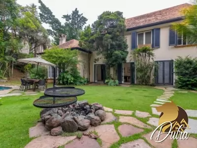 Padrão Jardim Everest 956m² 05 Dormitórios 05 Suítes 5 Vagas