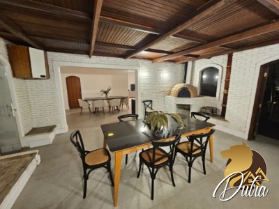 Casa de Vila Jardim Morumbi 695m² 05 Dormitórios 04 Suítes 10 Vagas