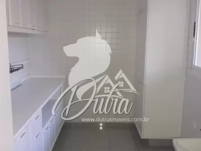 Padrão Jardim Luzitania 740m² 04 Dormitórios 04 Suítes 8 Vagas