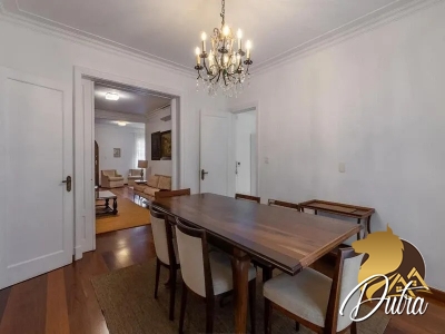 Sobrado Jardim Europa 219m² 03 Dormitórios 3 Vagas