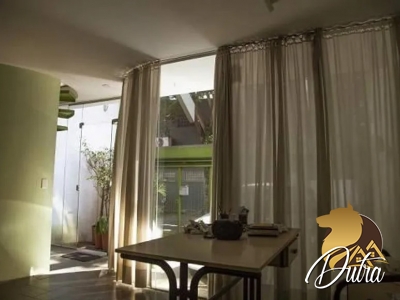 Casa Comercial Indianópolis 200m² 04 Dormitórios 1 Vagas