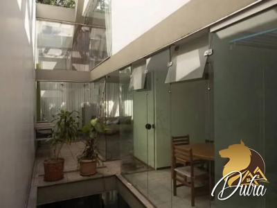 Casa Comercial Indianópolis 200m² 04 Dormitórios 1 Vagas