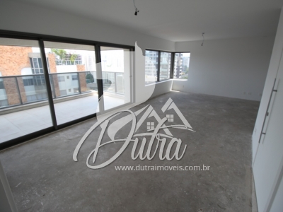 Authentique Campo Belo 192 m²  3 suítes 4 vagas Andar alto