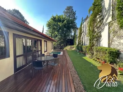 Morada dos Pinheiros Morada dos Pinheiros (Aldeia da Serra) 536m² 04 Dormitórios 04 Suítes 4 Vagas