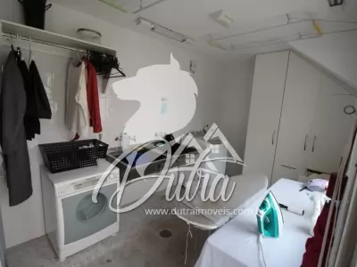 Padrão Jardim Luzitânia 486m² 03 Dormitórios 03 Suítes 5 Vagas