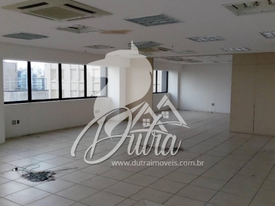 Prédio Inteiro Vila Olímpia 2560m² 61 Vagas