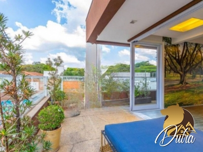 Padrão Jardim Paulista 495m² 03 Dormitórios 03 Suítes 3 Vagas