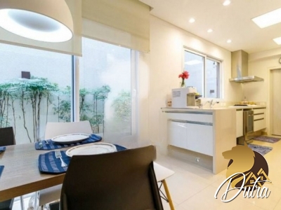 Padrão Jardim Paulista 495m² 03 Dormitórios 03 Suítes 3 Vagas