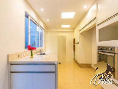 Padrão Jardim Paulista 495m² 03 Dormitórios 03 Suítes 3 Vagas