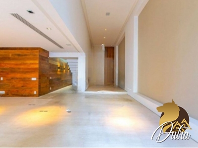Padrão Jardim Paulista 495m² 03 Dormitórios 03 Suítes 3 Vagas