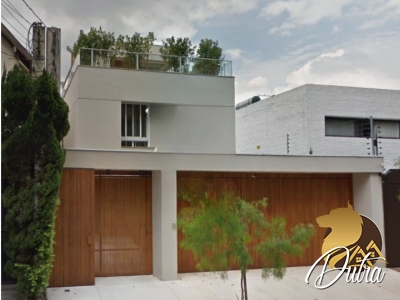 Padrão Jardim Paulista 495m² 03 Dormitórios 03 Suítes 3 Vagas