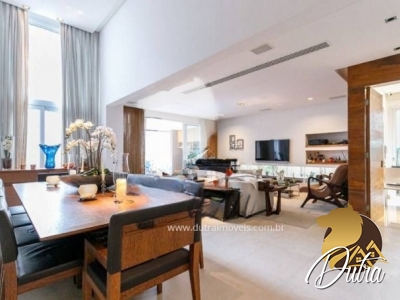 Padrão Jardim Paulista 495m² 03 Dormitórios 03 Suítes 3 Vagas