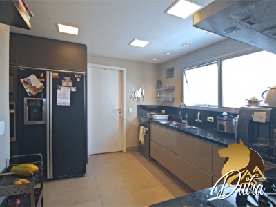 Piazza Del Colosso Indianópolis 210m² 04 Dormitórios 03 Suítes 4 Vagas