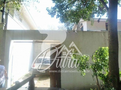 Terreno Padrão Jardim Europa 80m² 03 Dormitórios 2 Vagas