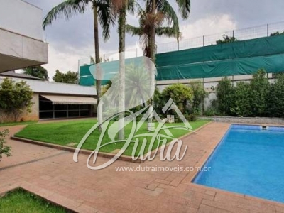 Casa de Vila Jardim América 757m² 05 Dormitórios 01 Suítes 6 Vagas