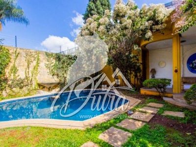 Padrão Jardim América 1062m² 03 Dormitórios 02 Suítes 4 Vagas