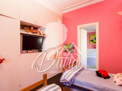 Padrão Jardim América 1062m² 03 Dormitórios 02 Suítes 4 Vagas